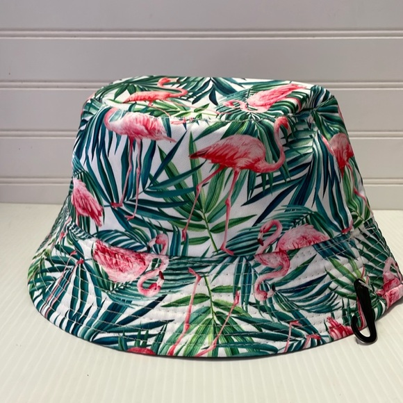 Pink Flamingos 🦩 & Palm Leaves Multicolored Reversible Cotton Bucket Hat - Picture 5 of 12
